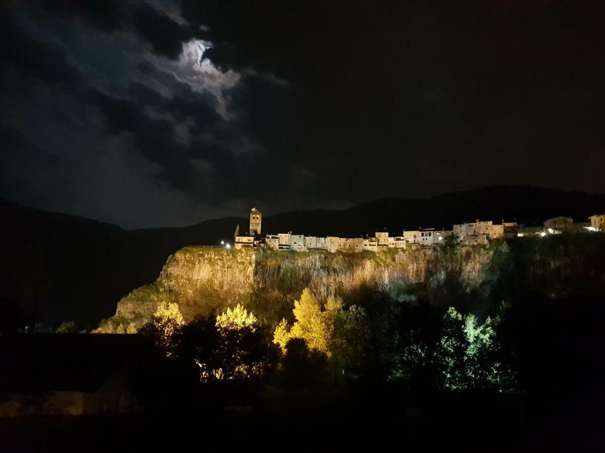 Apartamento Ca la Rita Castellfollit de la Roca Exterior foto